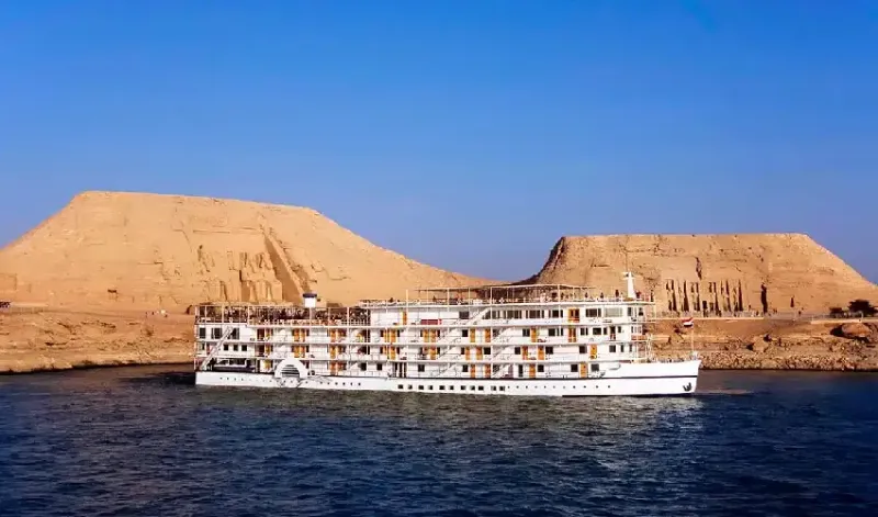 Diga di Assuan: vista mozzafiato sul Lago Nasser