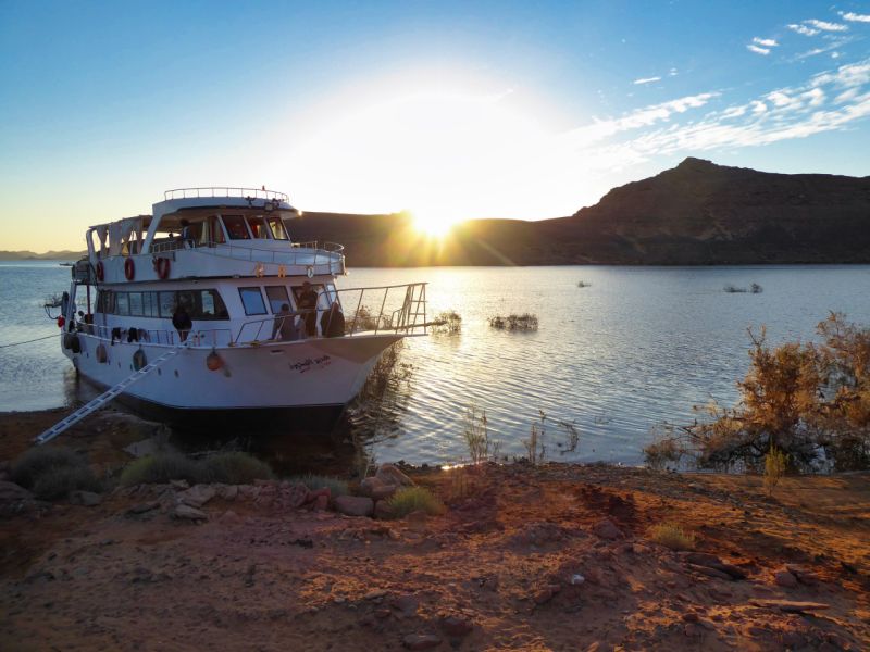 Croisière sur le Lac Nasser près des temples nubiens