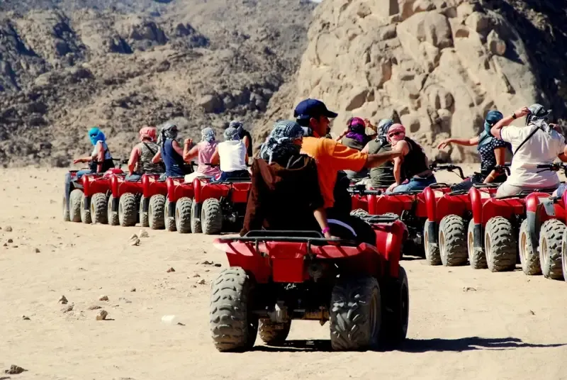 Tour Quad Safari nel Deserto Hurghada: 