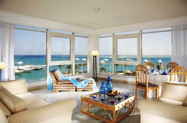 Hurghada Marriott Red Sea Beach Resort Suite