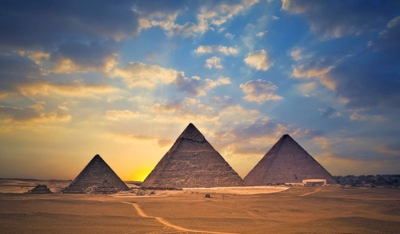 Pirámides De Giza