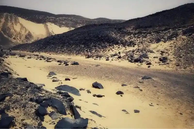 Deserto Nero rocce vulcaniche nere