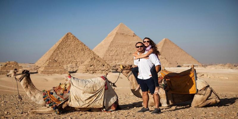 Visiter des Pyramides