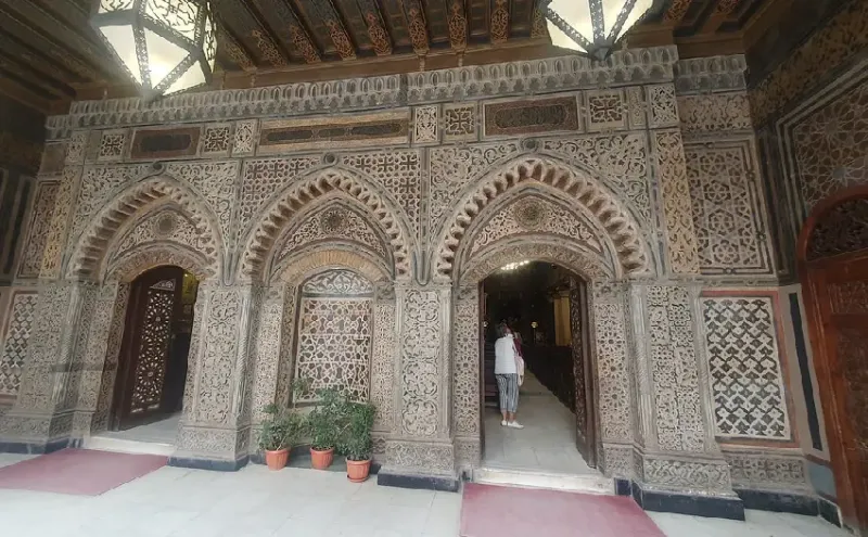Chiesa Sospesa Cairo come importante monumento della storia copta e del Cairo cristiano