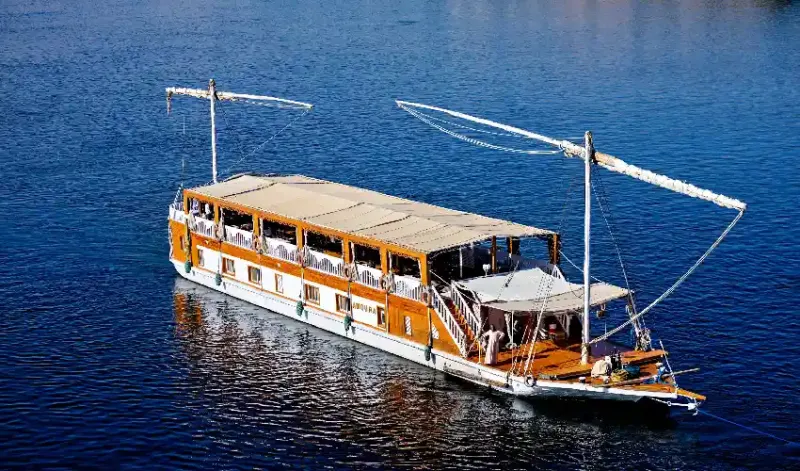 Crociera sul Nilo a capodanno a bordo di una Dahabeya