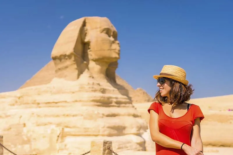 Tour Piramidi Egitto 4 Giorni con visita alle Piramidi di Giza, alla necropoli di Saqqara e alle piramidi di Dahshour