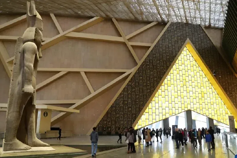 Tour Cairo in Mezza Giornata: Piramidi di Giza e Museo Egizio