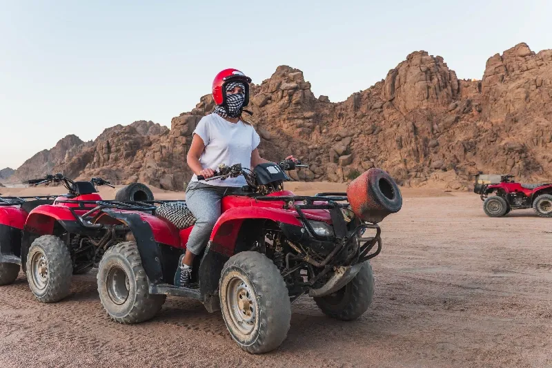 Motorata nel Deserto Hurghada al Mattino