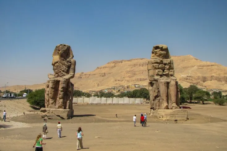 Colossi di Memnone suono misterioso all’alba