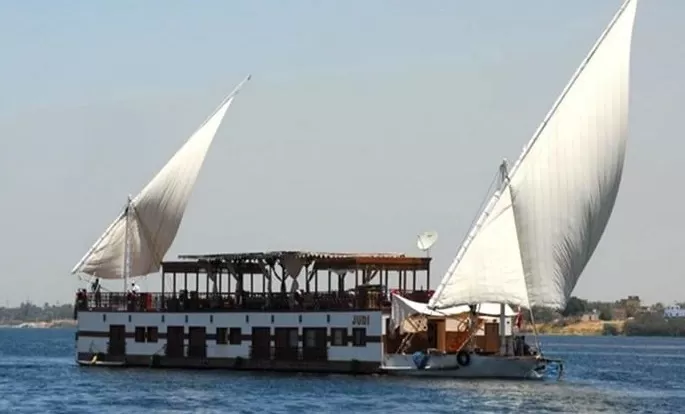 Judi Dahabiya Nile Cruise
