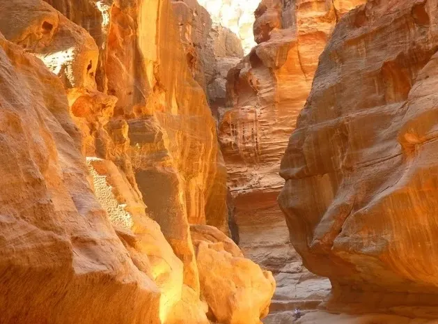Al Siq Canyon Petra 