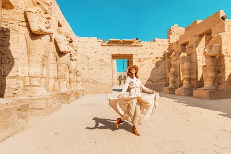 Tour Egitto 10 giorni con visite a Luxor, Valle delle Regine, Tempio di Habu, Tempio di Karnak e il magnifico Tempio di Luxor
