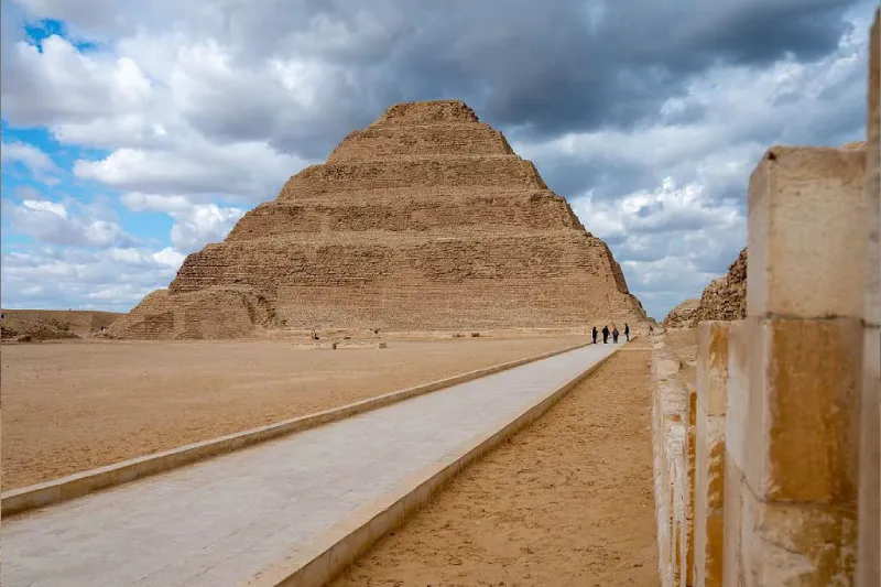 Piramide di Zoser a Saqqara in Egitto
