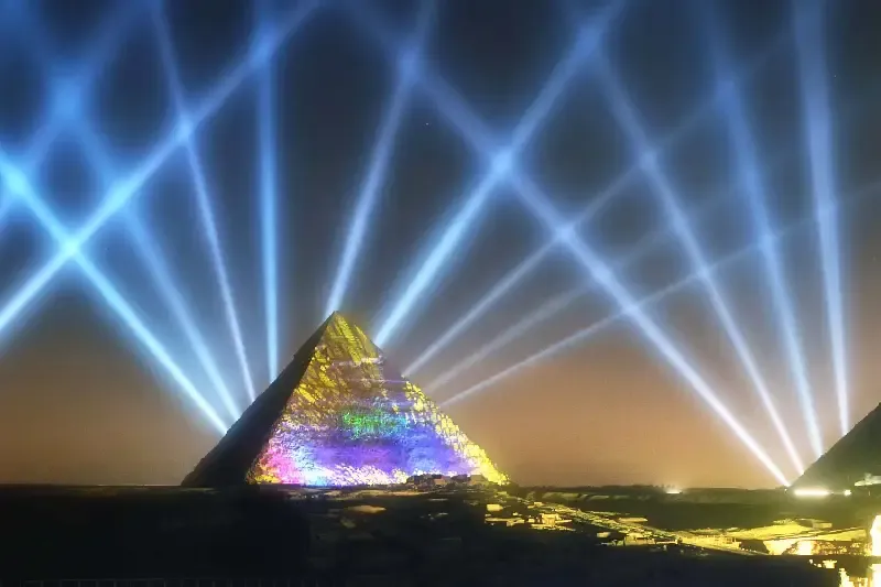 Suoni e Luci Piramidi di Giza – Serata Magica al Cairo