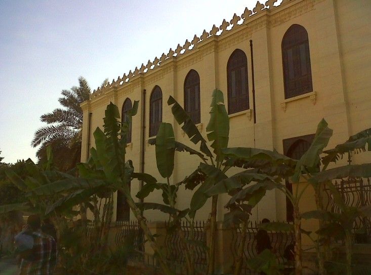 Fachada exterior del templo Sinagoga de Ben Ezra