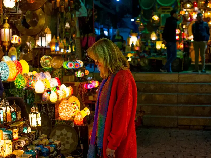 Il Cairo cosa fare la sera tra luci, bazar e divertimento