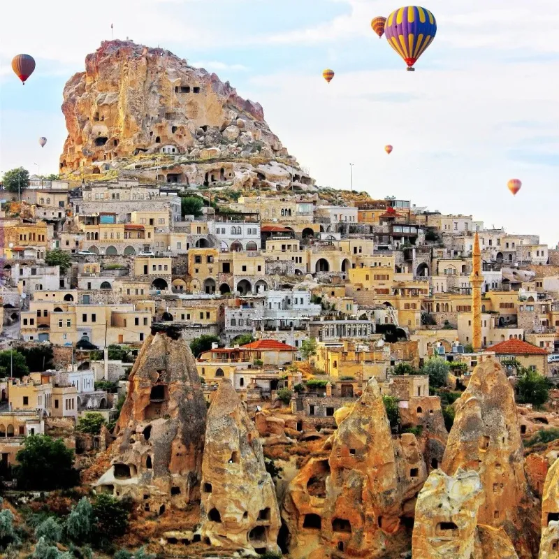 Descubre la Belleza de Ciudadela de Uçhisar