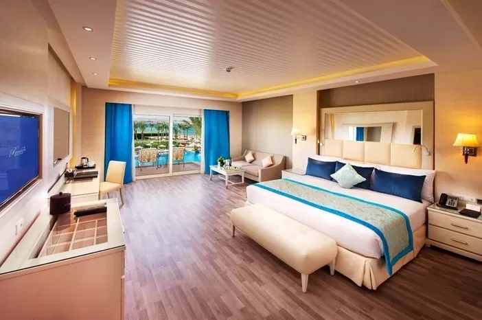 Premier Le Reve Hotel & Spa Room