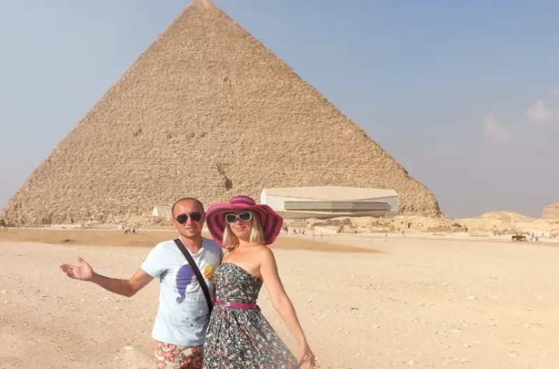 Vacanze in Egitto a Capodanno con visita alle Piramidi del Cairo, crociera sul Nilo tra Luxor e Assuan e soggiorno mare a Marsa Alam per un viaggio unico tra storia e relax.