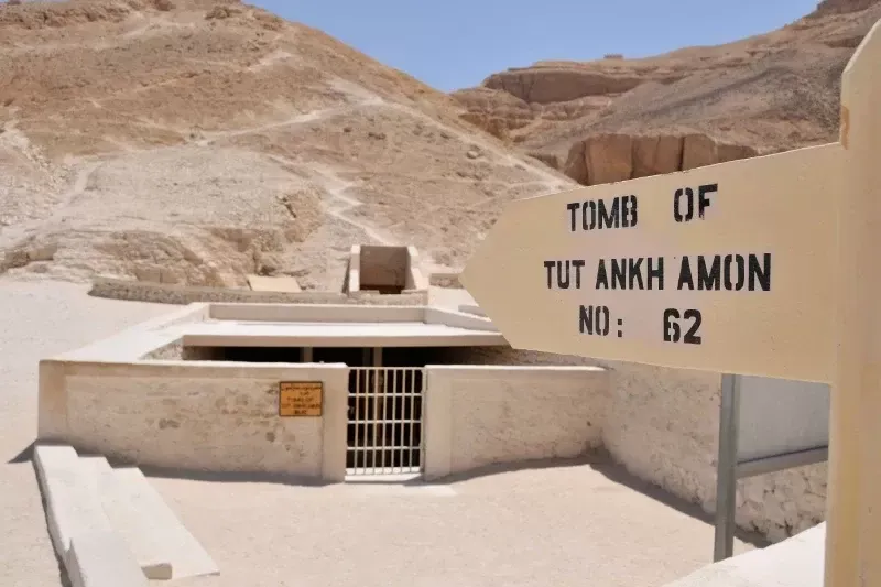 Tomba di Tutankhamon: dove si trova, orari e biglietti – guida completa per la visita Tomba di Tutankhamon: dove si trova, orari e biglietti – guida completa per la visita
