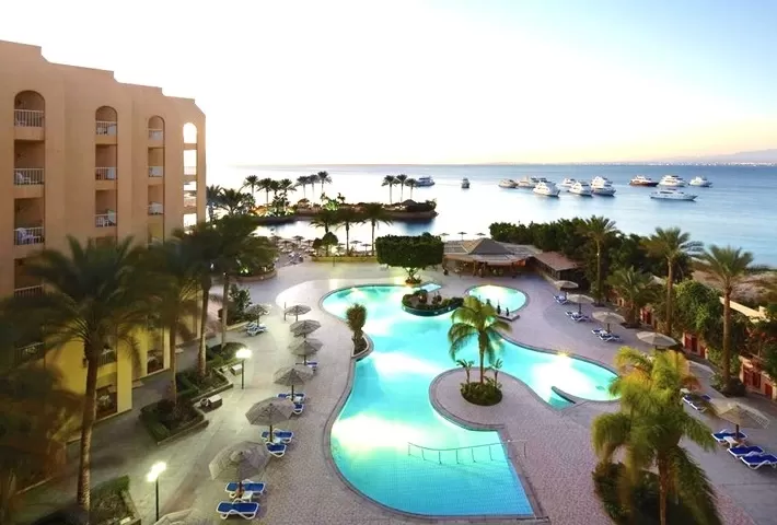 Hurghada Marriott Red Sea Beach Resort Pool