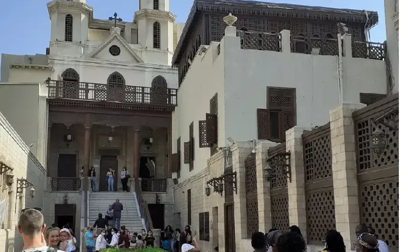 Chiesa Sospesa Cairo sopra le antiche strutture della Fortezza di Babilonia nell'Antico Cairo