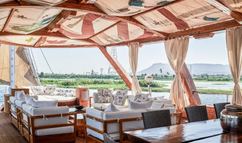 Crociera sul Nilo barca piccola Mazaj Seba tra Luxor e Aswan
