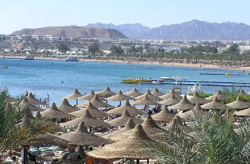 Mare Di Sharm El Sheikh A Naama Bay Tra Spiaggia E Servizi Turistici