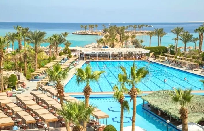 Arabia Azur Resort Pool