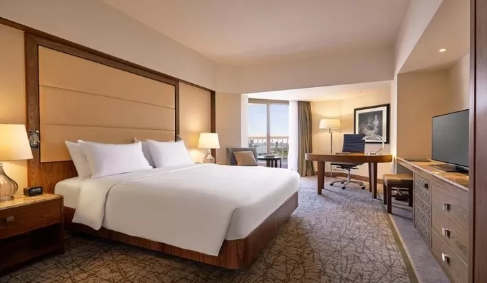 Ramses Hilton Hotel Room