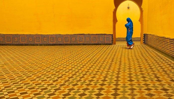 The mediation of  mausoley