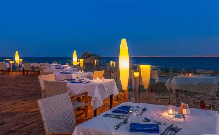 Cleopatra Luxury Resort Sharm El Sheikh Restaurant