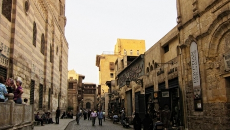 Muizz Street | Al Muizz | Al Muizz Street