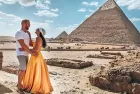 Discover the beauty of pyramids of Giza